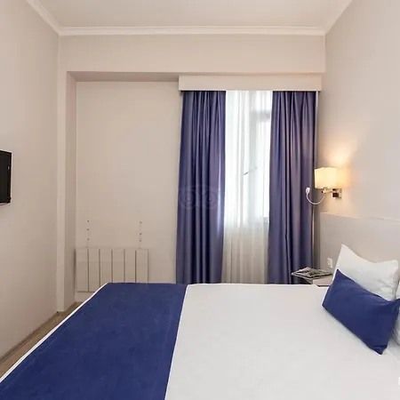 Hotel Walk In 3*