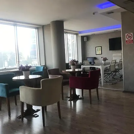 Walk In Hotel 3*